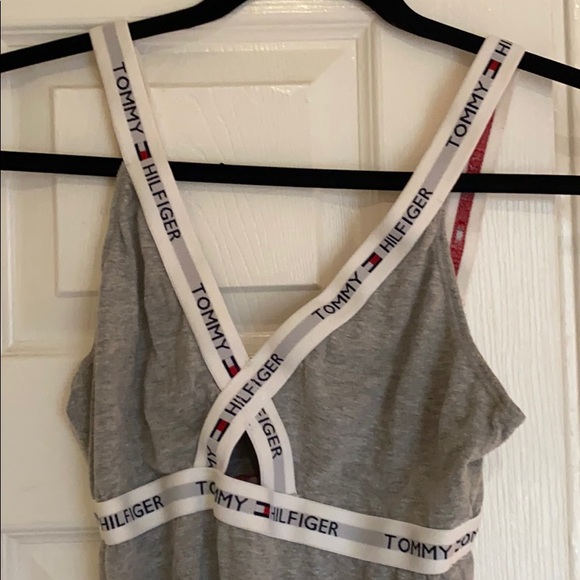 Tommy Hilfiger body suit - Picture 5 of 9